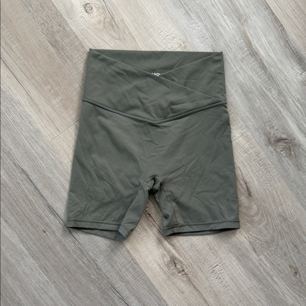 Ultimate wrap bike shorts